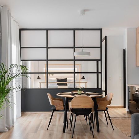 Alyvia Central Apartment 1 Ioannina Buitenkant foto